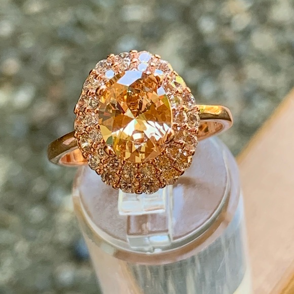 Elegant Oval Cut Champagne Crystal Ring Rose Gold - Picture 2 of 7